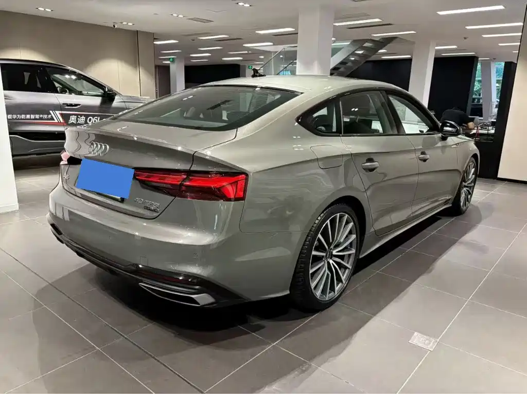 Audi A5 (Import) — миниатюра 7