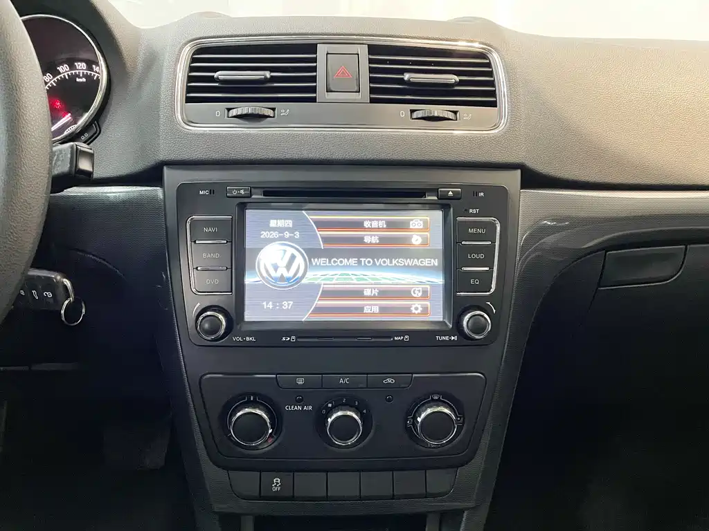 Skoda Yeti — миниатюра 21