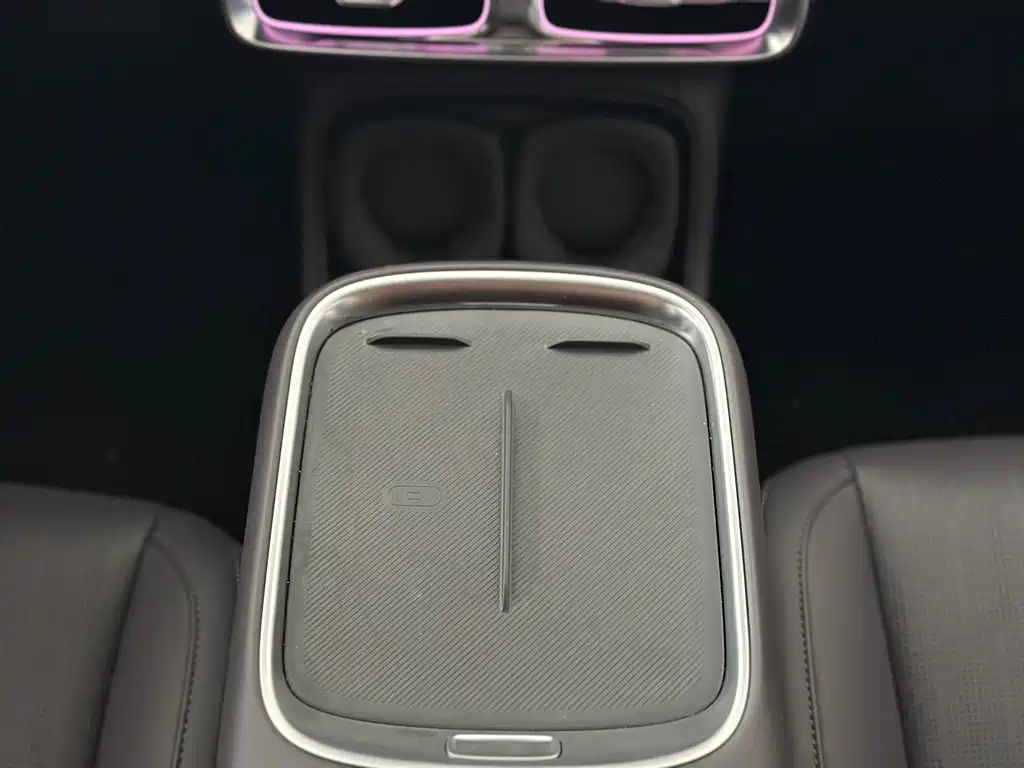 Leapmotor Leapmotor B10 — миниатюра 12