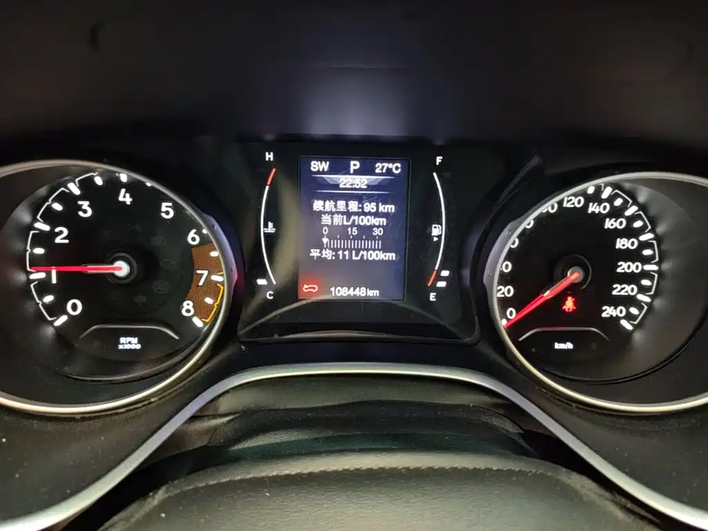 Jeep Compass — миниатюра 12