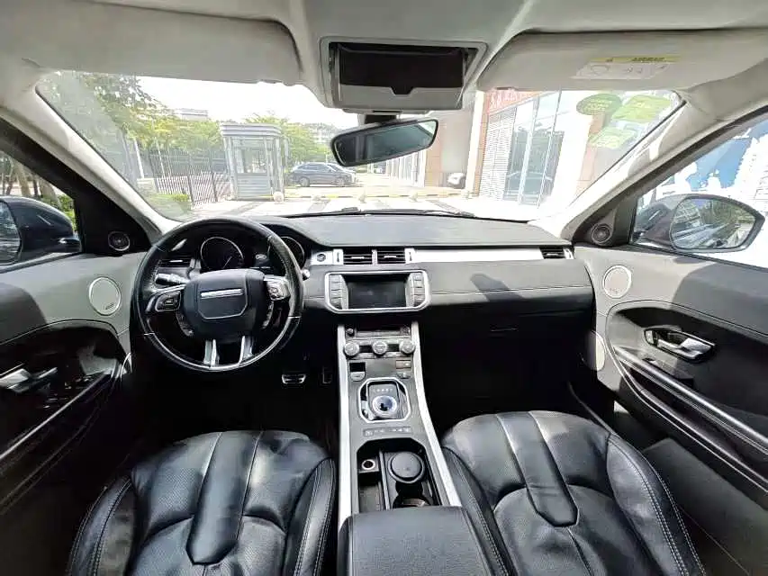 Land Rover Evoque (Import) — миниатюра 5