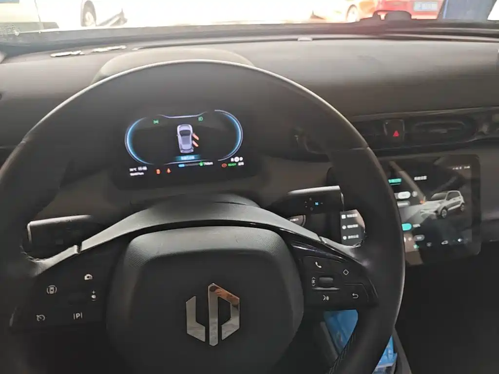 Leapmotor Leapmotor T03 — миниатюра 14