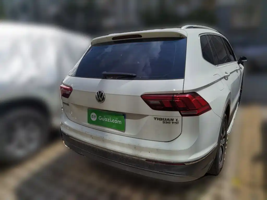 Volkswagen Tiguan L — миниатюра 3