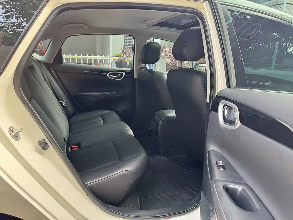 Nissan Sylphy — миниатюра 11