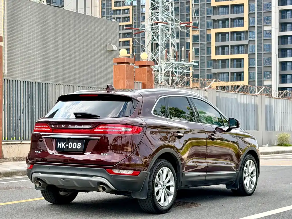 Lincoln MKC — миниатюра 7