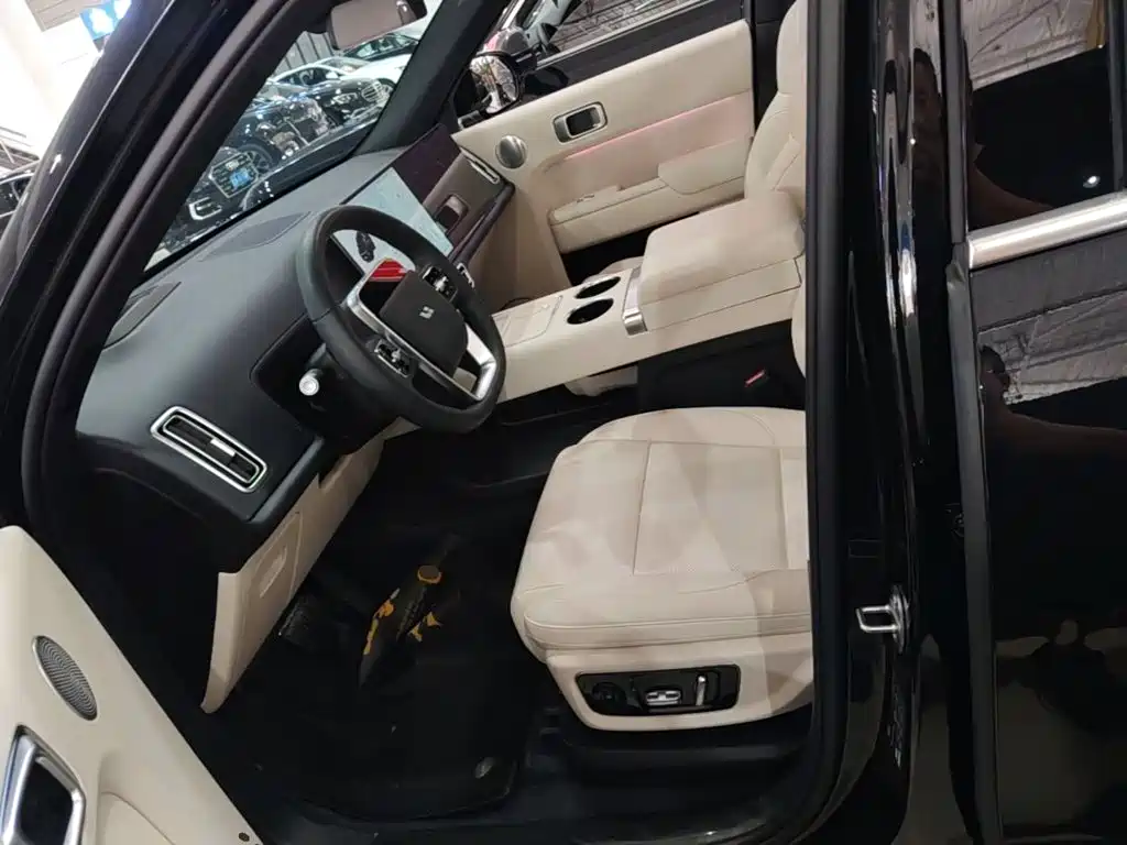 Li Auto Li L9 — миниатюра 15