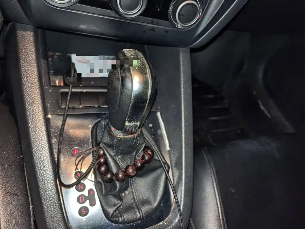 Volkswagen Sagitar — миниатюра 10