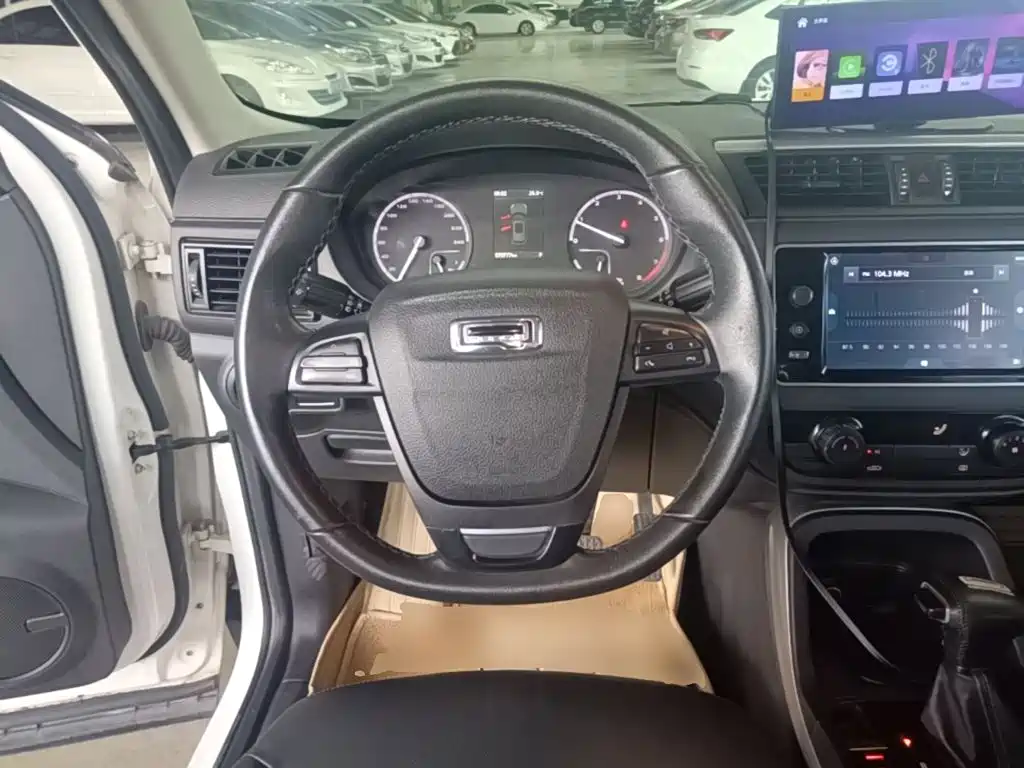 Qoros Qoros 5 — миниатюра 11