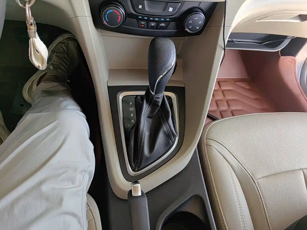 Buick Excelle — миниатюра 14