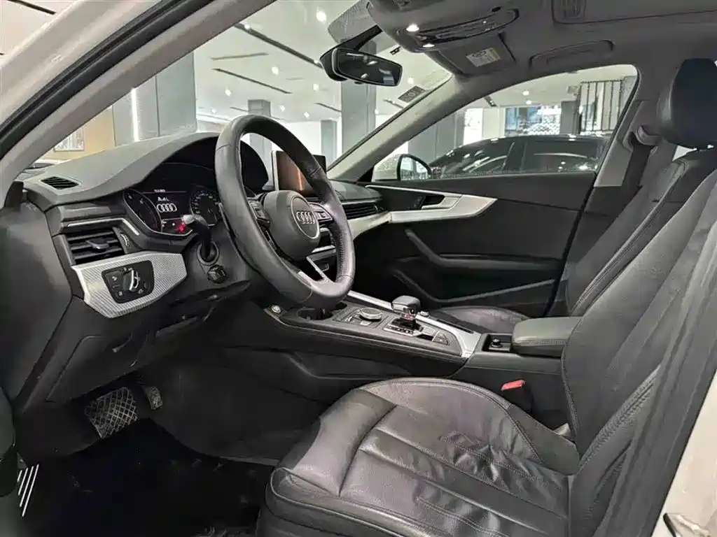 Audi A4L — миниатюра 4