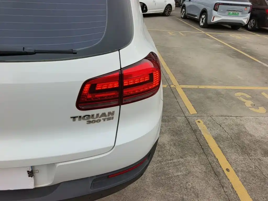 Volkswagen Tiguan — миниатюра 8