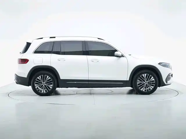 Mercedes-Benz EQB — миниатюра 4