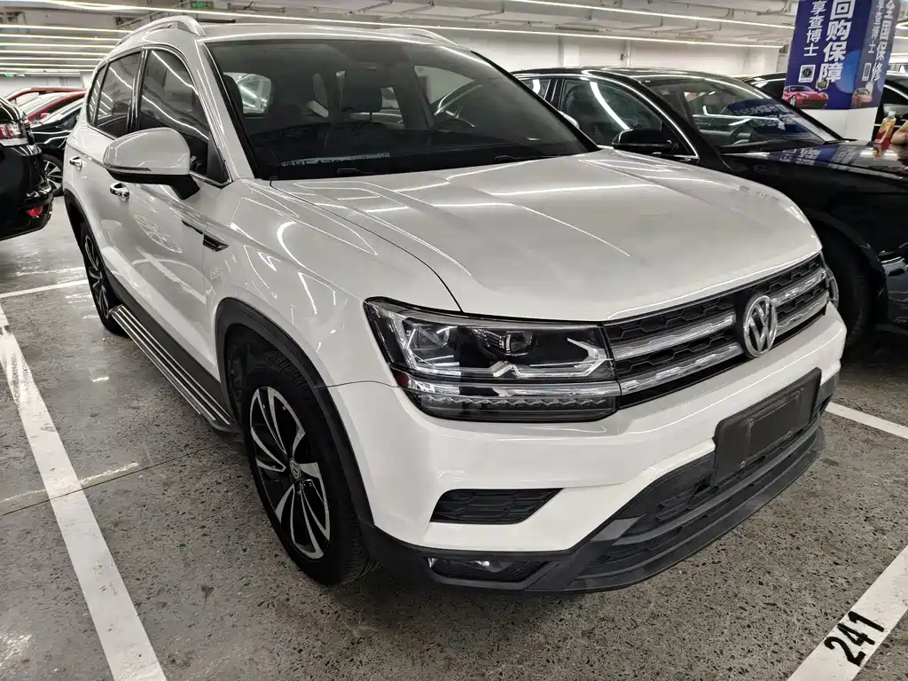Volkswagen Tharu — миниатюра 3