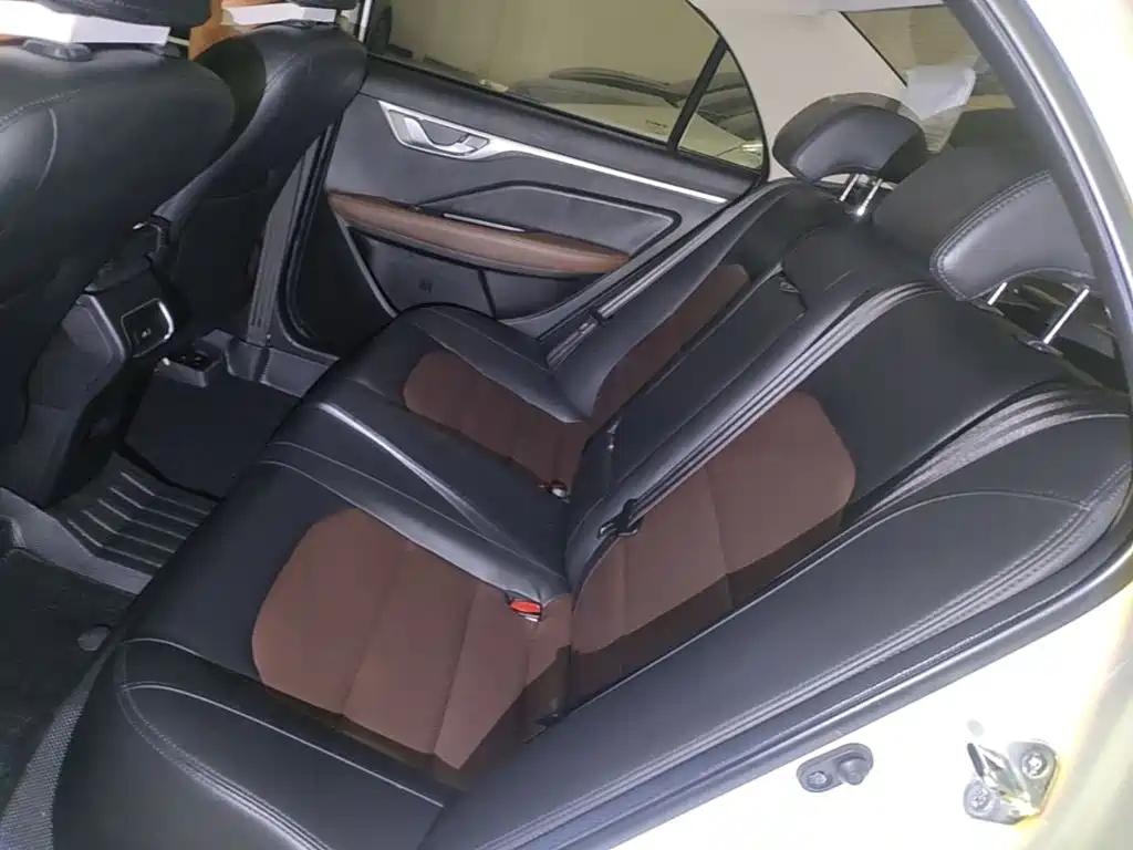Geely Vision — миниатюра 17