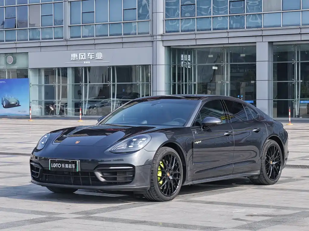 PORSCHE PANAMERA NEW ENERGY
