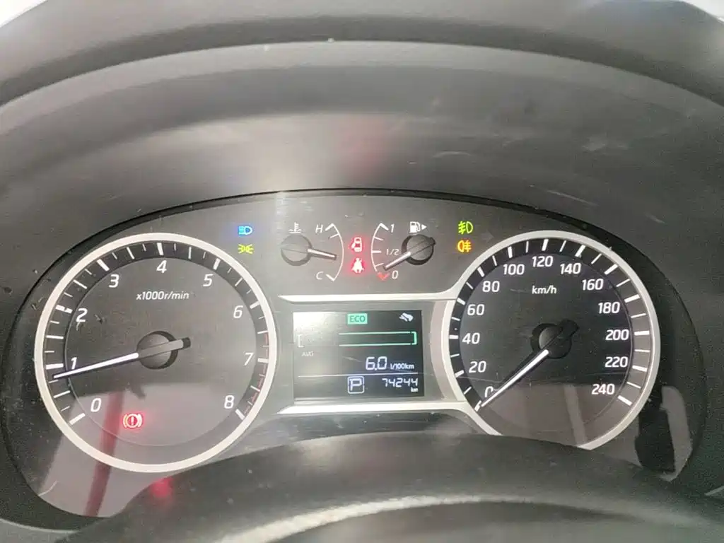 Nissan Bluebird — миниатюра 12