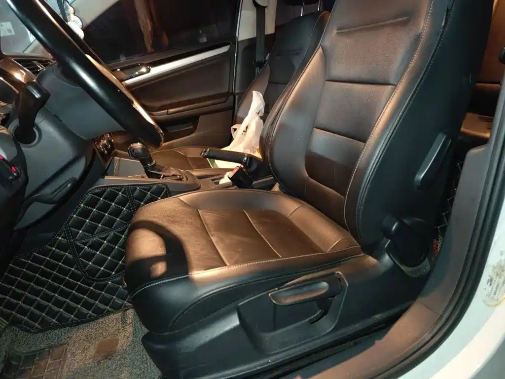 Volkswagen Sagitar — миниатюра 8