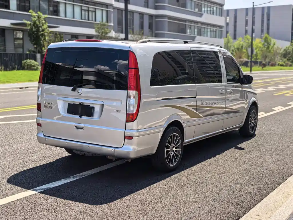 Mercedes-Benz Vito — миниатюра 7