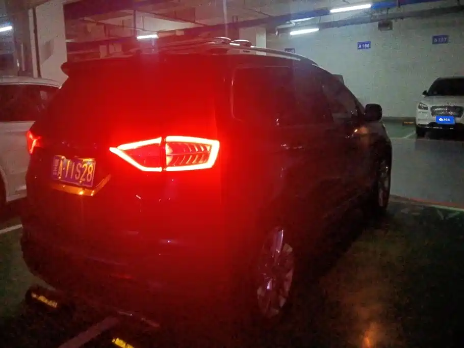 Ford Edge — миниатюра 3