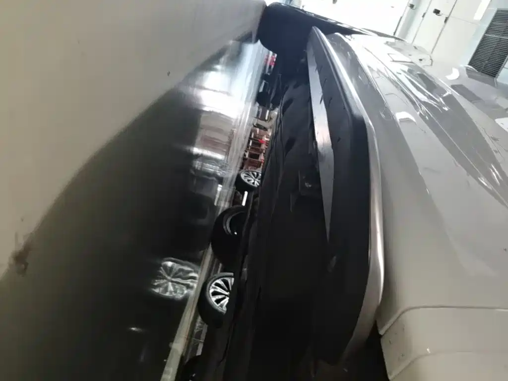 Land Rover Discovery Sport — миниатюра 21