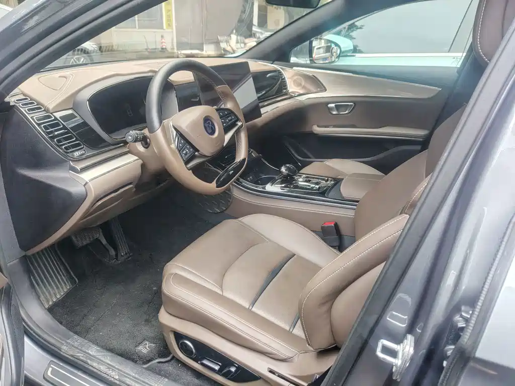 BYD Han — миниатюра 5