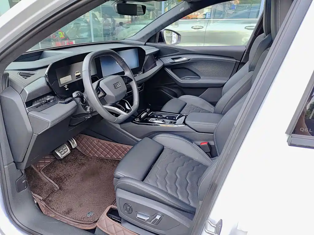Audi AudiQ6L e-tron — миниатюра 7