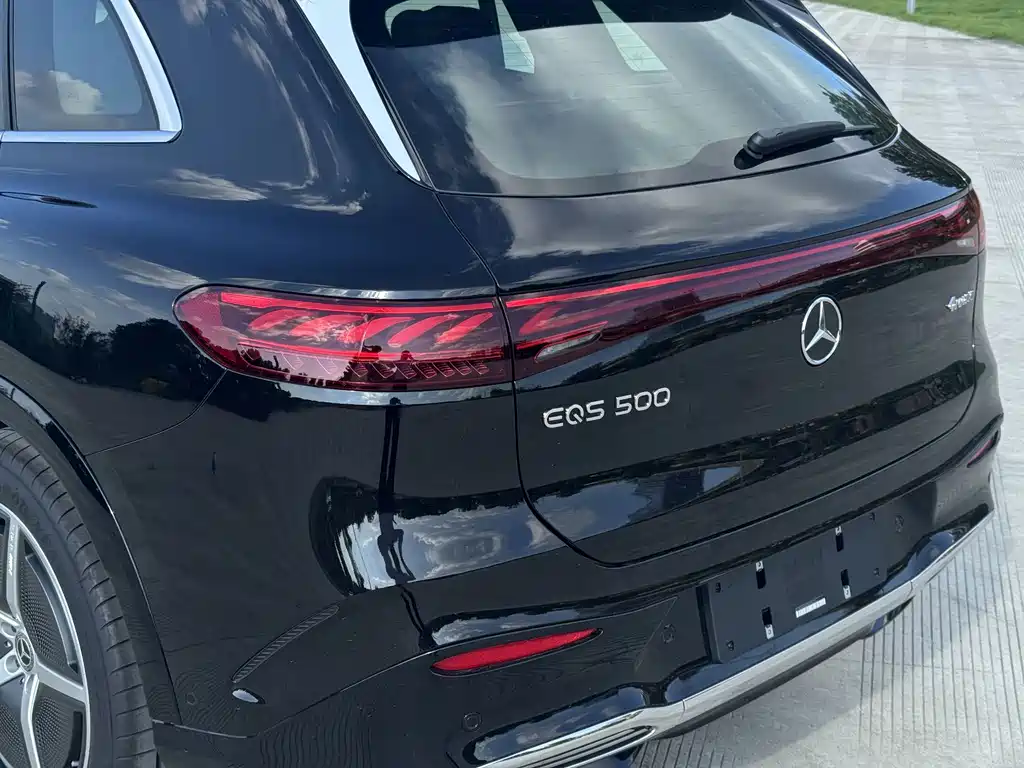 Mercedes-Benz EQS SUV — миниатюра 24