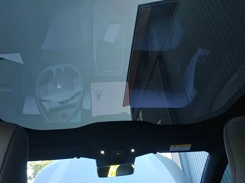NIO ET5T — миниатюра 18
