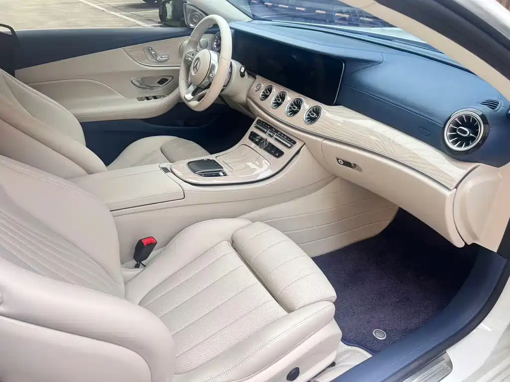 Mercedes-Benz E-Class (Import) — миниатюра 17