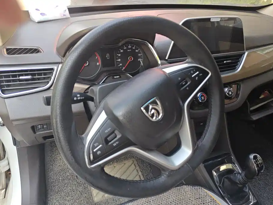 Baojun 310W — миниатюра 15