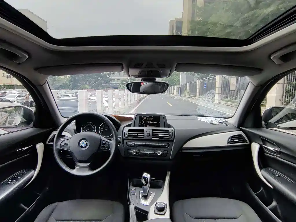 BMW 1 Series (Import) — миниатюра 19