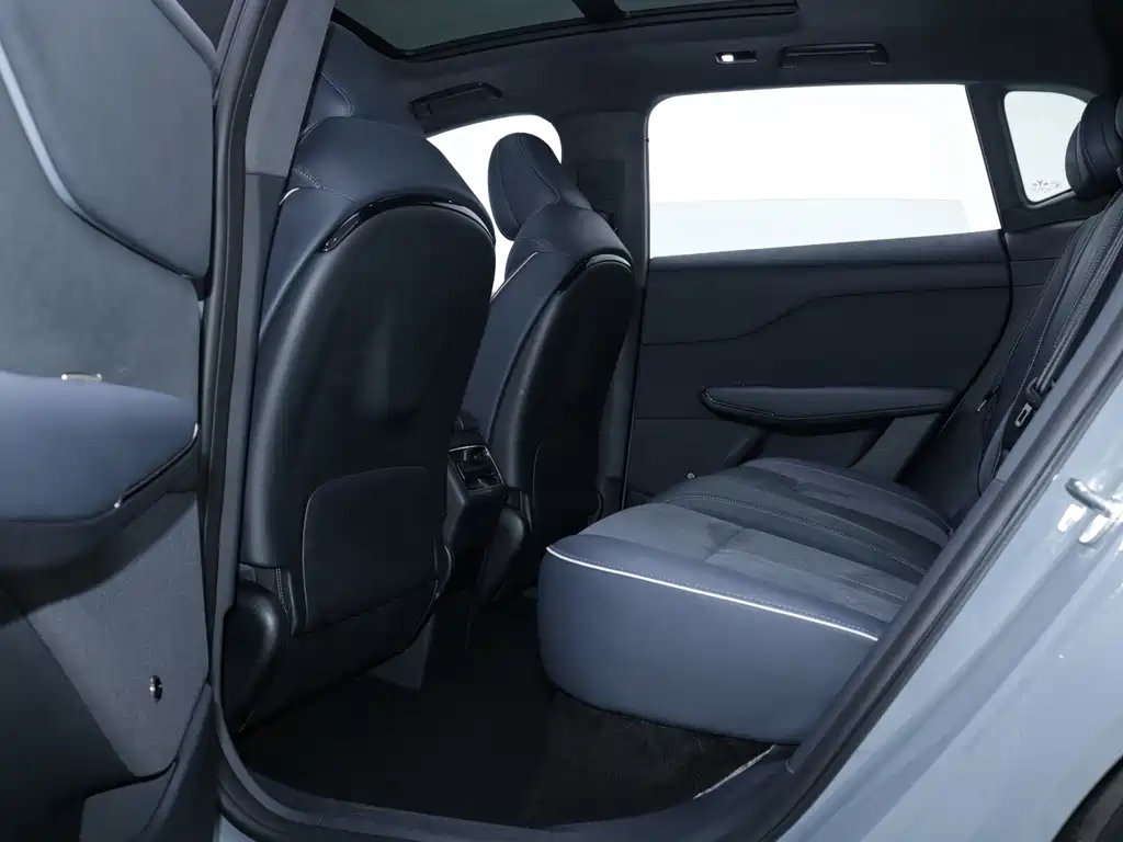 VOYAH Zhiyin — миниатюра 6