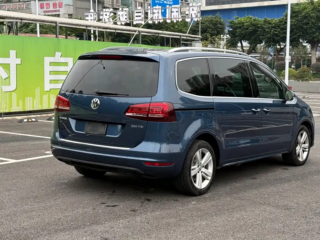 Volkswagen Sharan — миниатюра 7