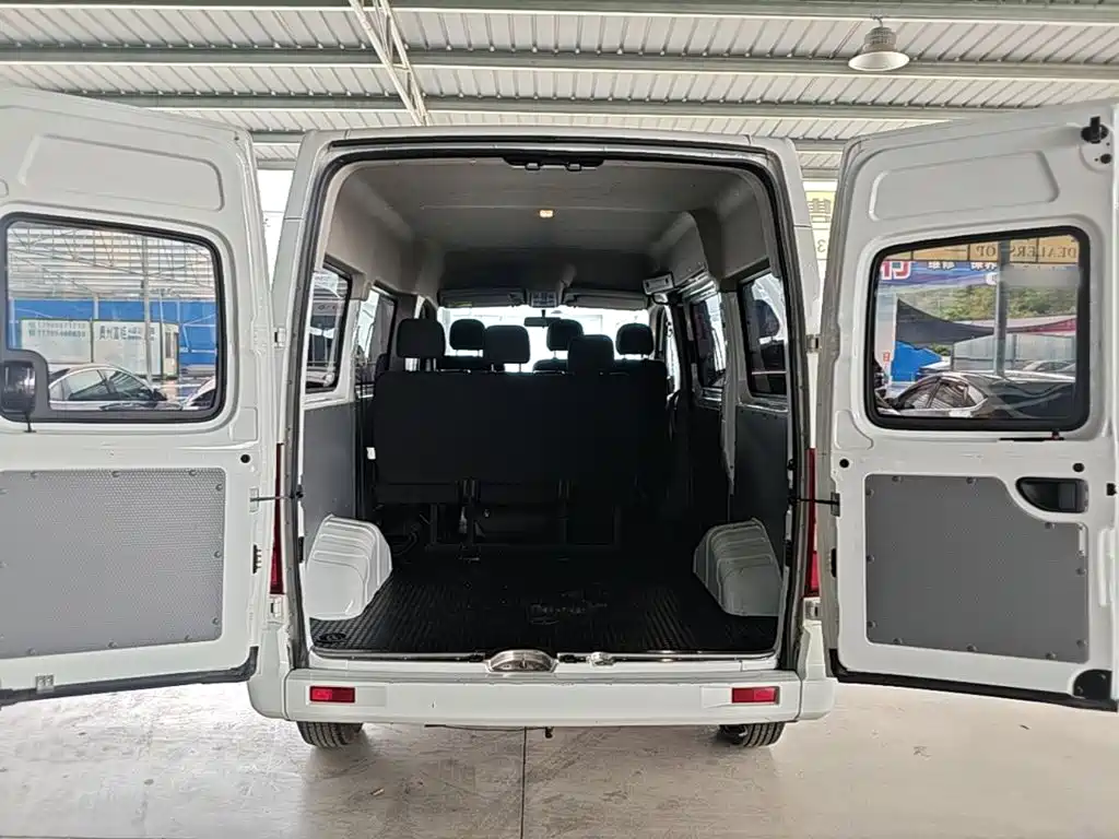 Maxus V80 — миниатюра 19