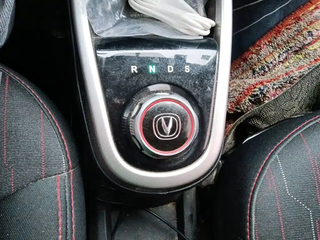 Changan EV — миниатюра 10