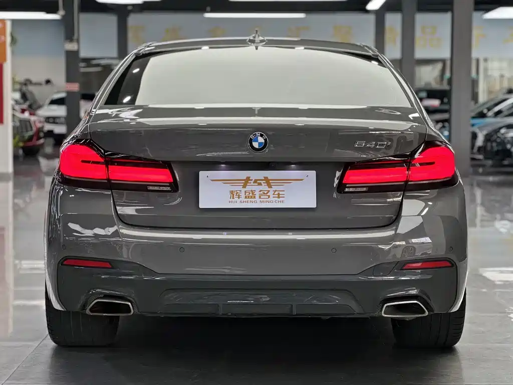 BMW 5 Series (Import) — миниатюра 4