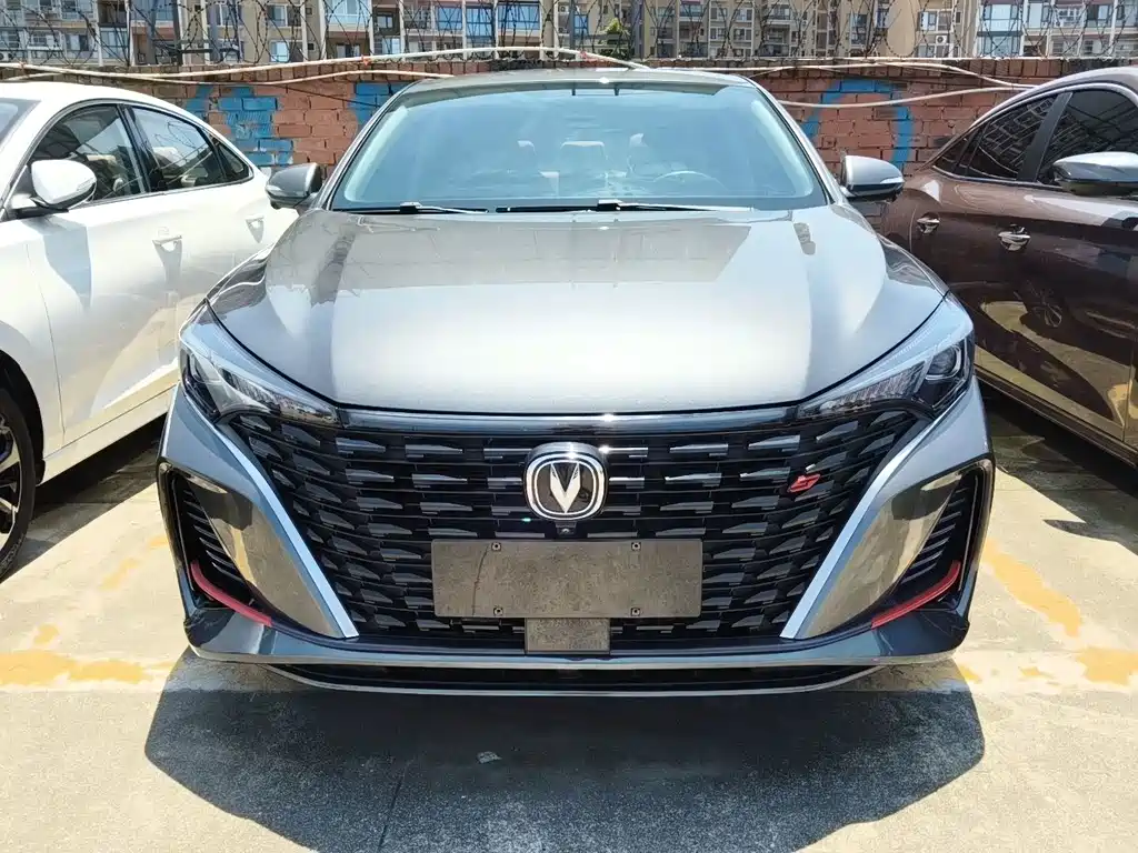 Changan Eado — миниатюра 2