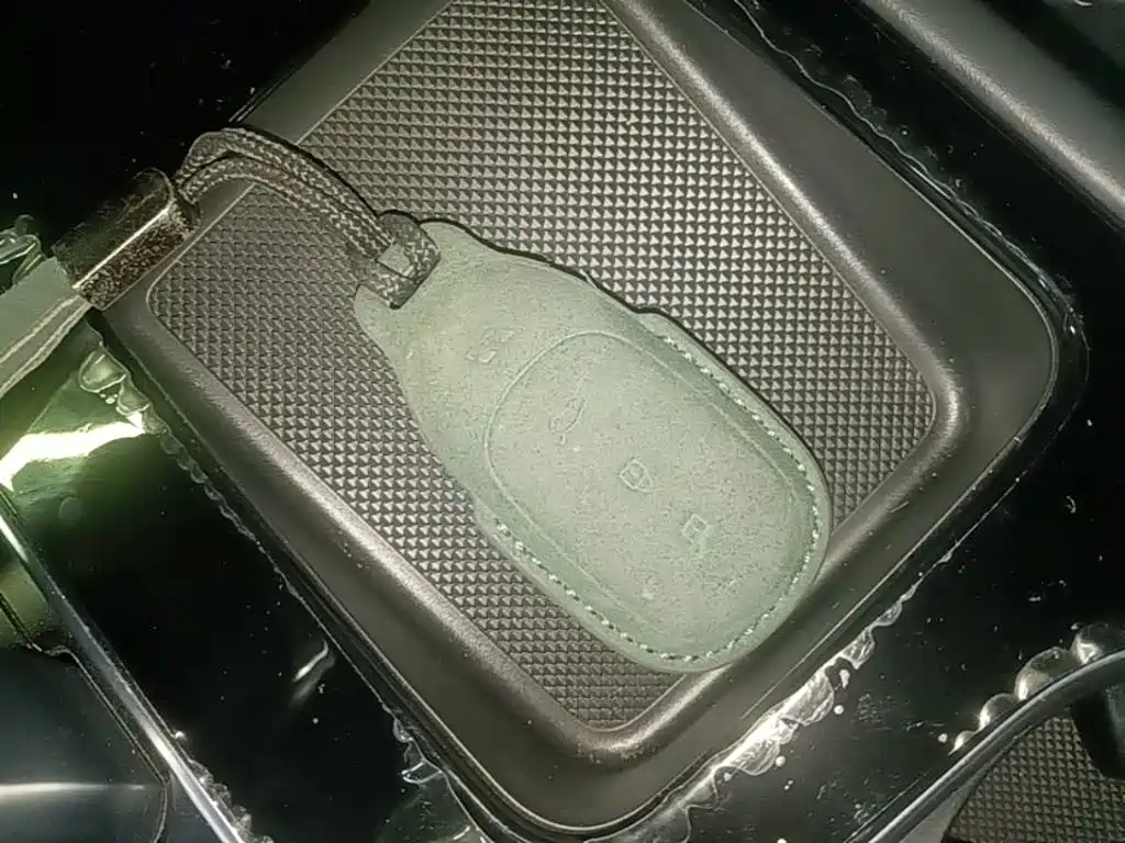 Li Auto Li ONE — миниатюра 9