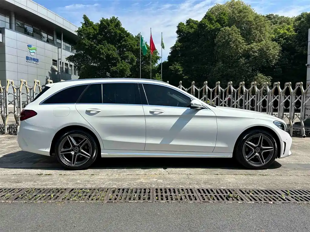 Mercedes-Benz C-Class (Import) — миниатюра 5