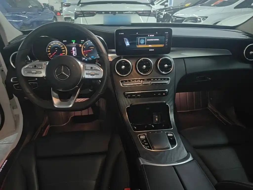 Mercedes-Benz C-Class — миниатюра 10