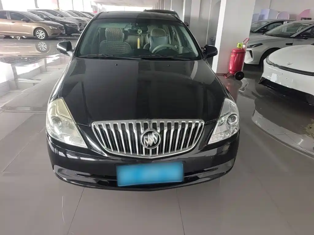 Buick Excelle — миниатюра 3