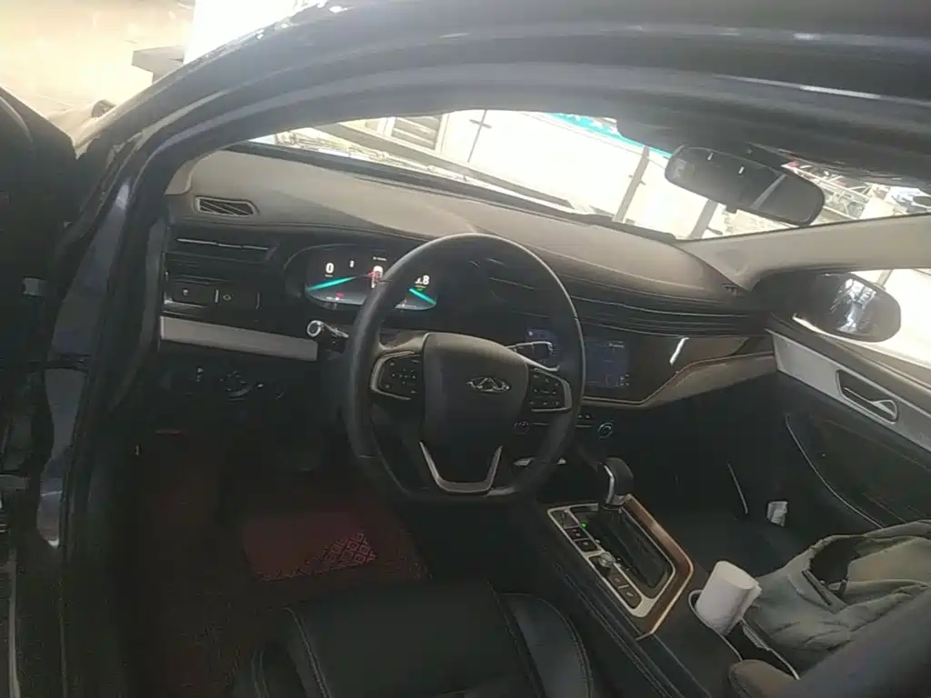 Chery Arrizo 5 PLUS — миниатюра 10