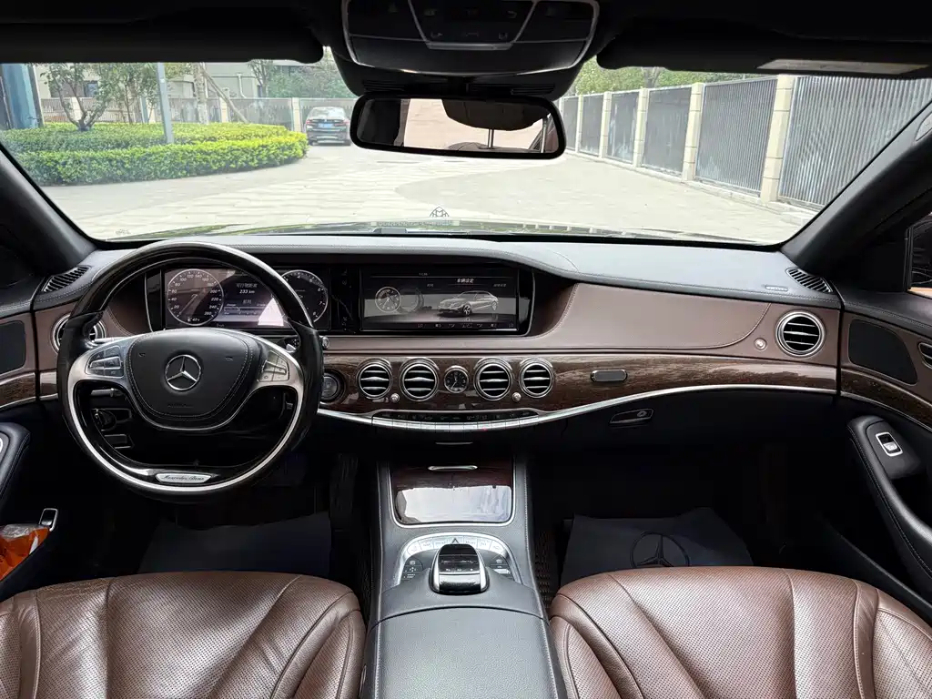 Mercedes-Benz S-Class — миниатюра 5