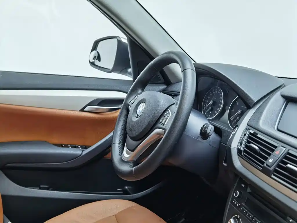 BMW X1 — миниатюра 22