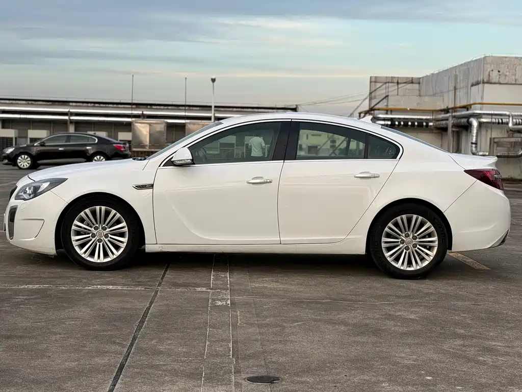Buick Regal — миниатюра 6