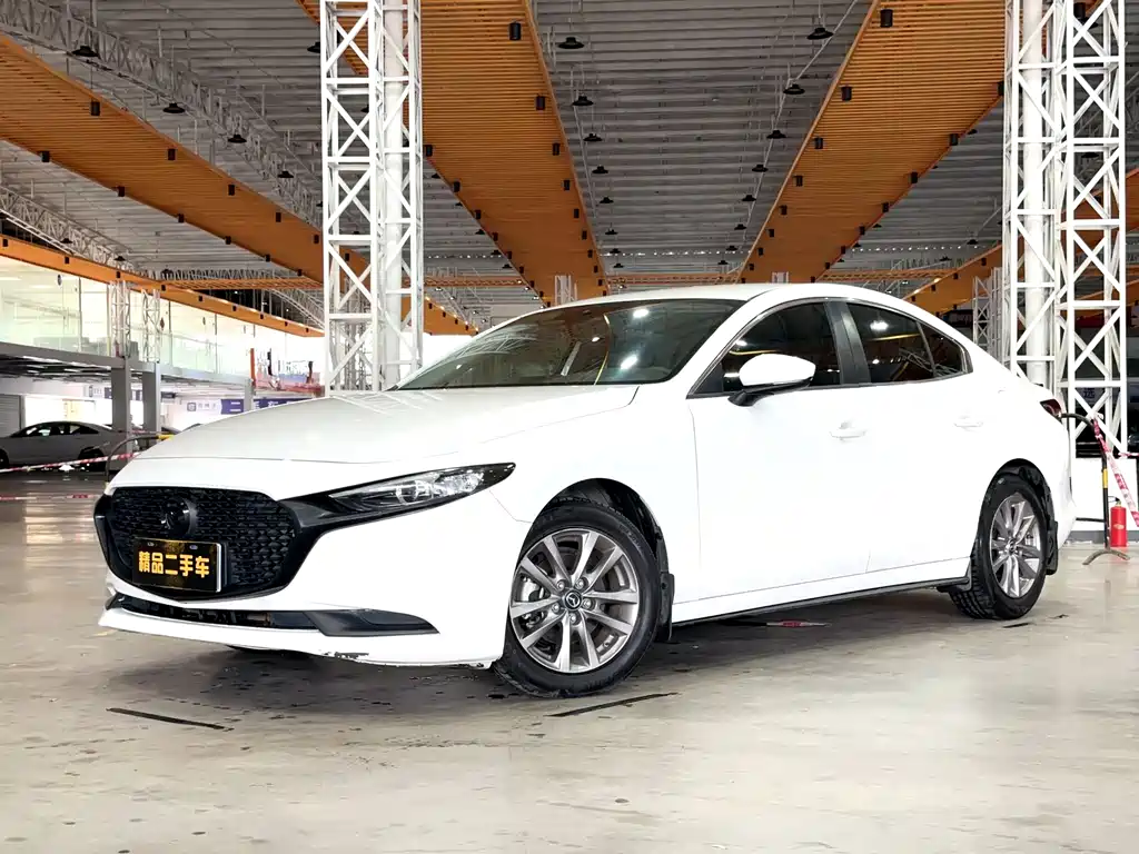 Mazda 3 Axela 2020