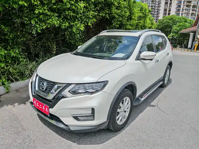NISSAN QIJUN