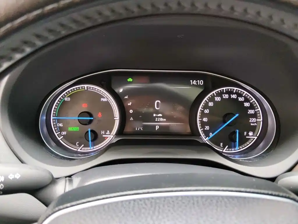 Toyota Harrier — миниатюра 4