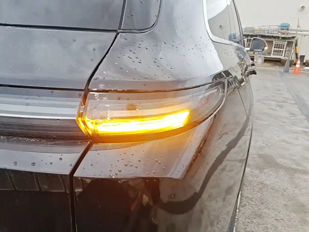 Li Auto Li L9 — миниатюра 8