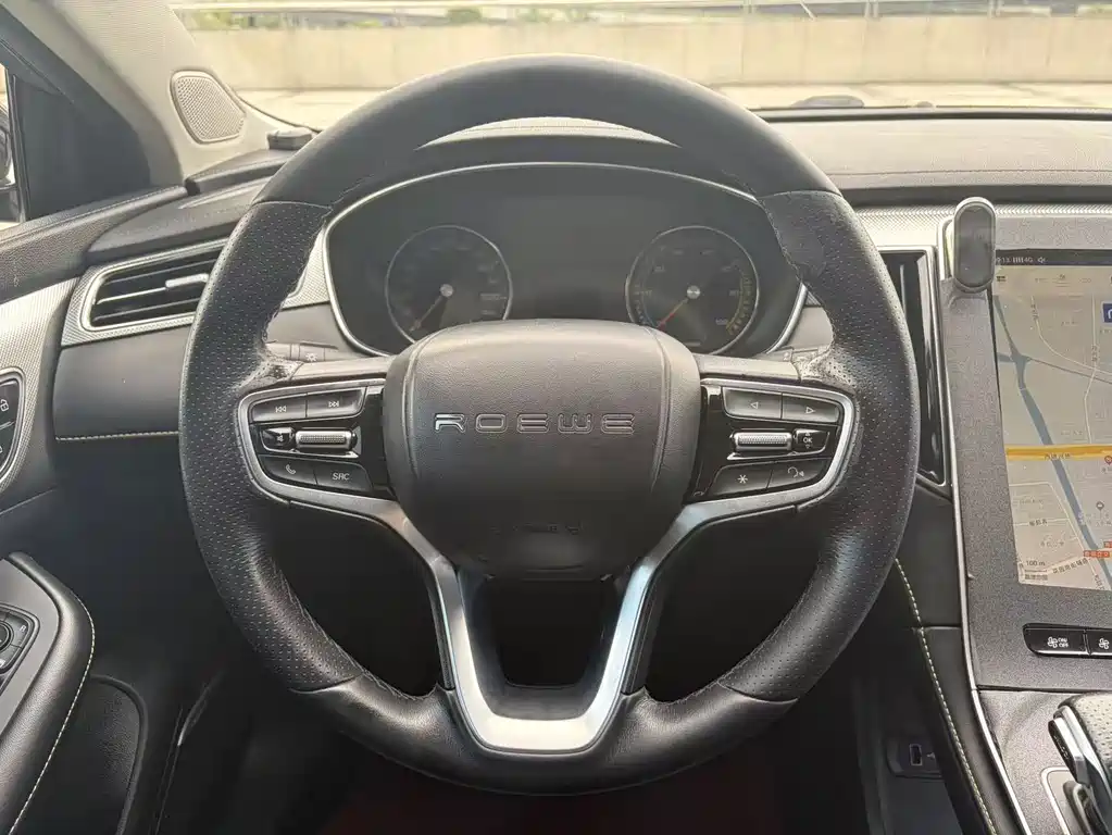 Roewe i6 MAX New Energy — миниатюра 13